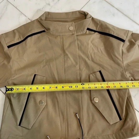 Lysse New York, khaki cropped zip up wide sleeve lightweight jacket womens Small - Picture 4 of 8